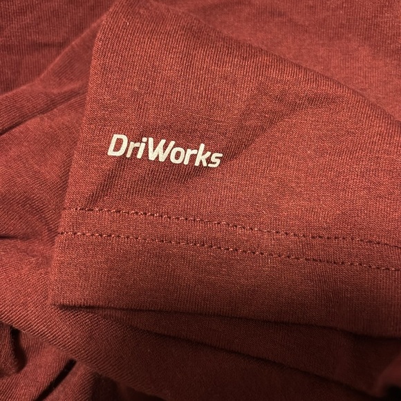 men’s athletic long sleeve - Picture 3 of 3